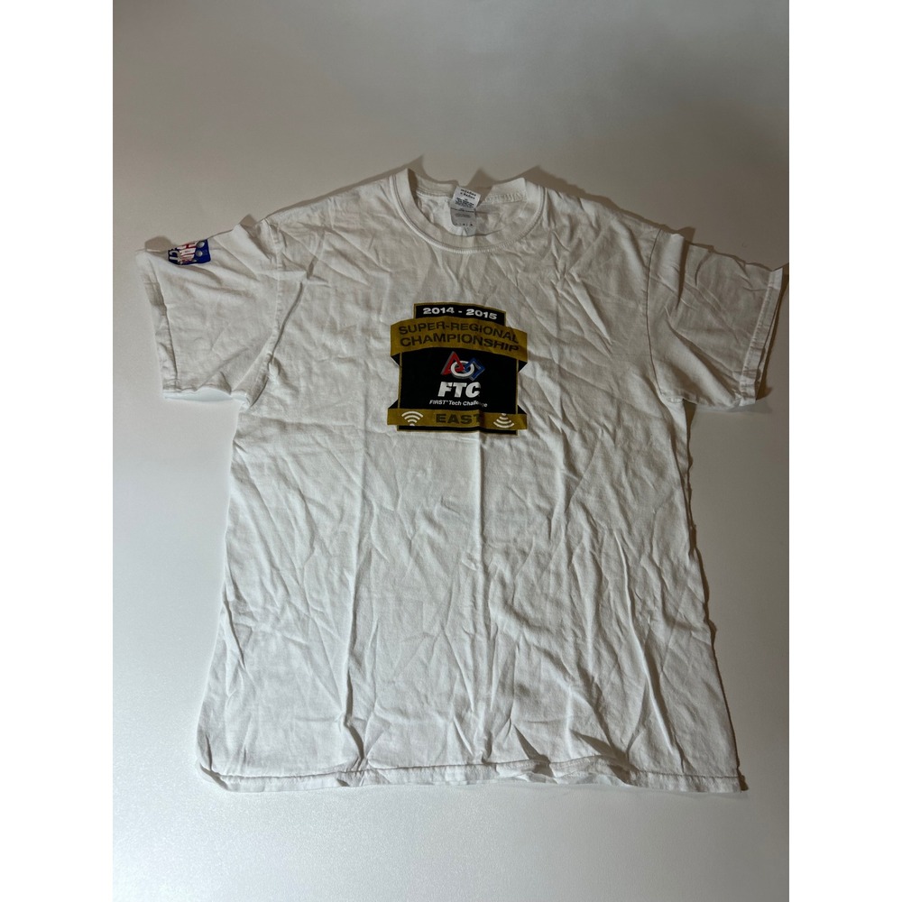 Gildan T-Shirt Mens Large White Excellent FTC Robotics East Super-Regional 2015
